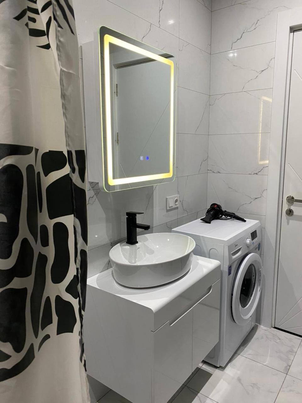 Apartment - "Exclusive" Tbilisi Esterno foto